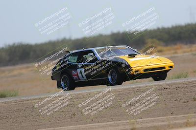 media/Oct-01-2022-24 Hours of Lemons (Sat) [[0fb1f7cfb1]]/1pm (Bus Stop)/